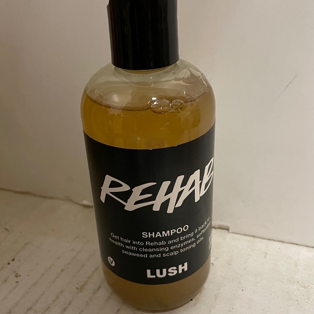 Rehab Lush Shampoo 8.4 OZ HTF